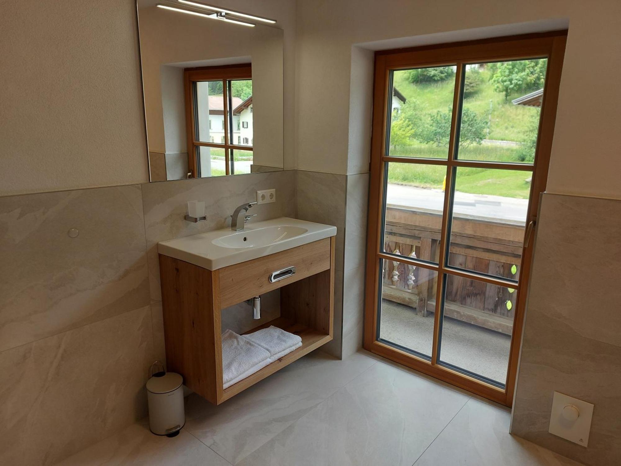Försterhaus Lägenhet Holzgau Exteriör bild